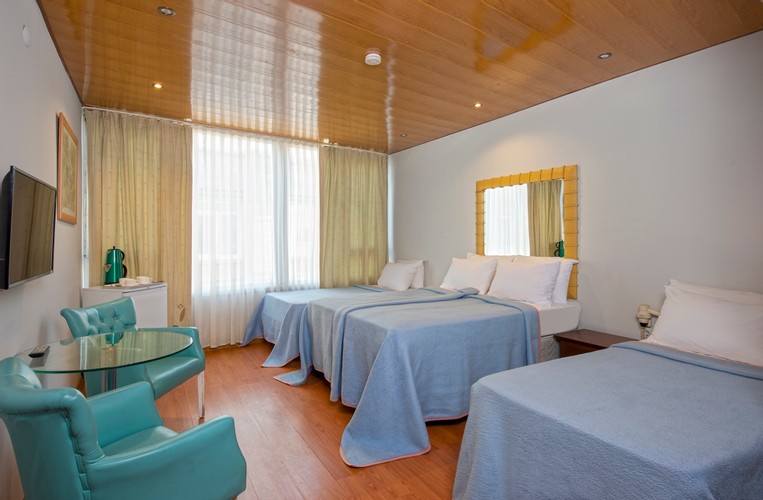 Standard Room (4 Person)