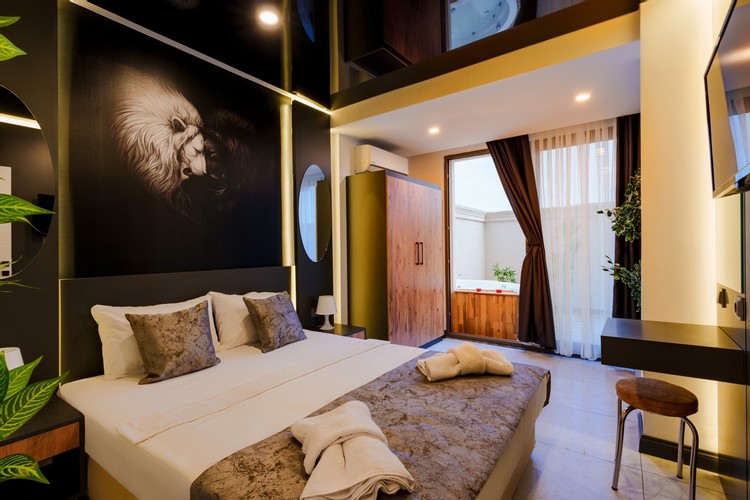 King Suit Oda (Jakuzi)