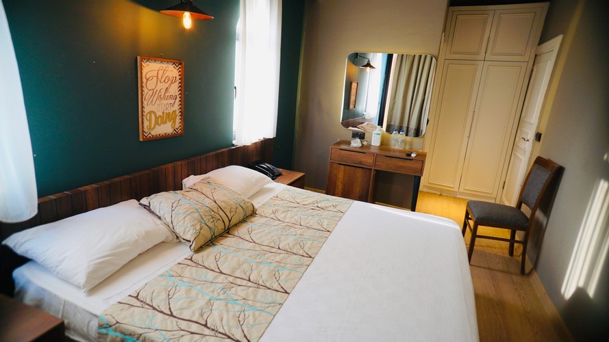 Standard Room, Land View