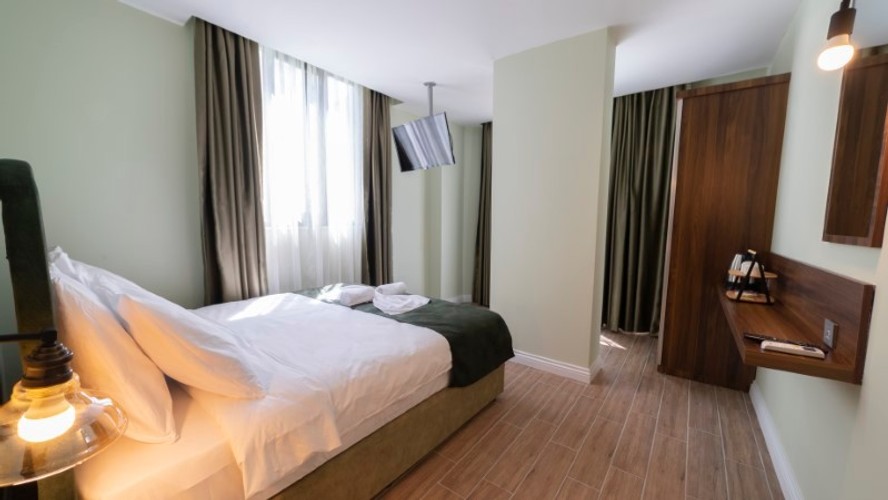 Superior Oda, Bahçe Manzaralı