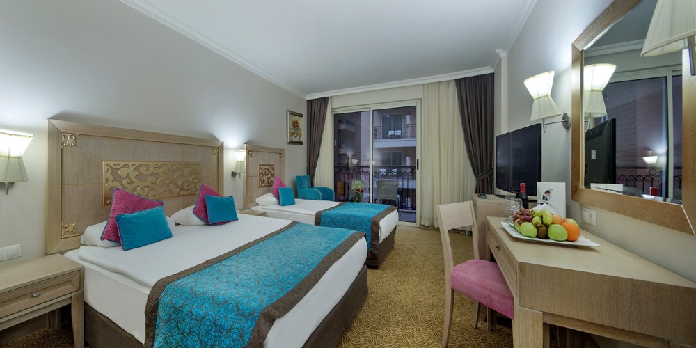 Standart Oda, Kara Manzaralı