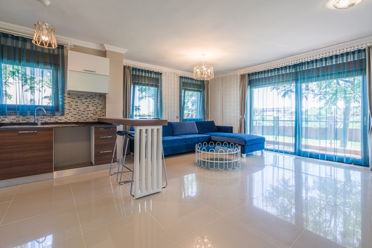 Daire, Havuz Manzaralı