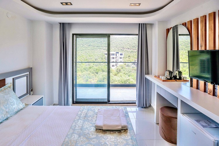 Aile Odası, Dağ Manzaralı