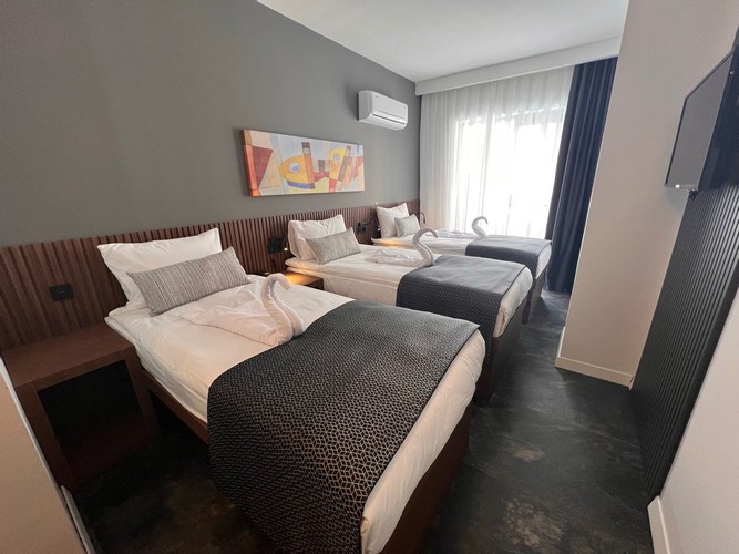 Standard Room (3 Person)