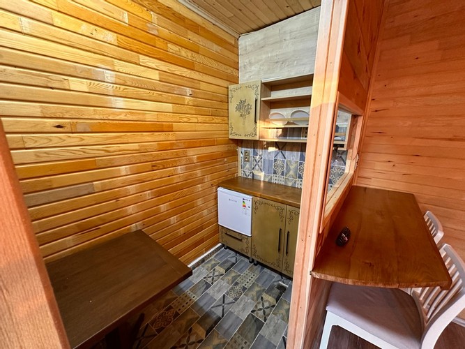 Garden Room, Garden View (Kitchen)