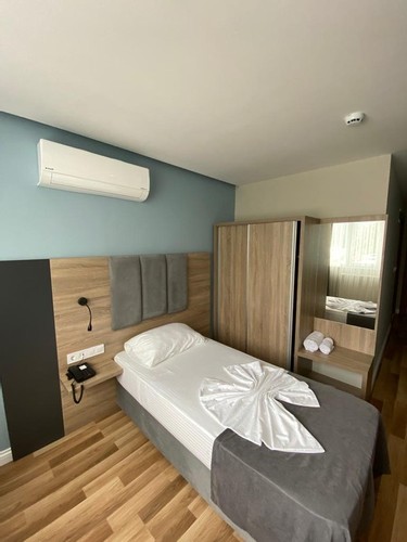 Single Room, Sea View (1 Person)