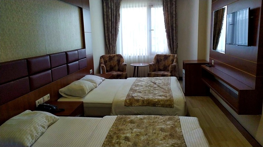 Standard Room, Partial Sea View