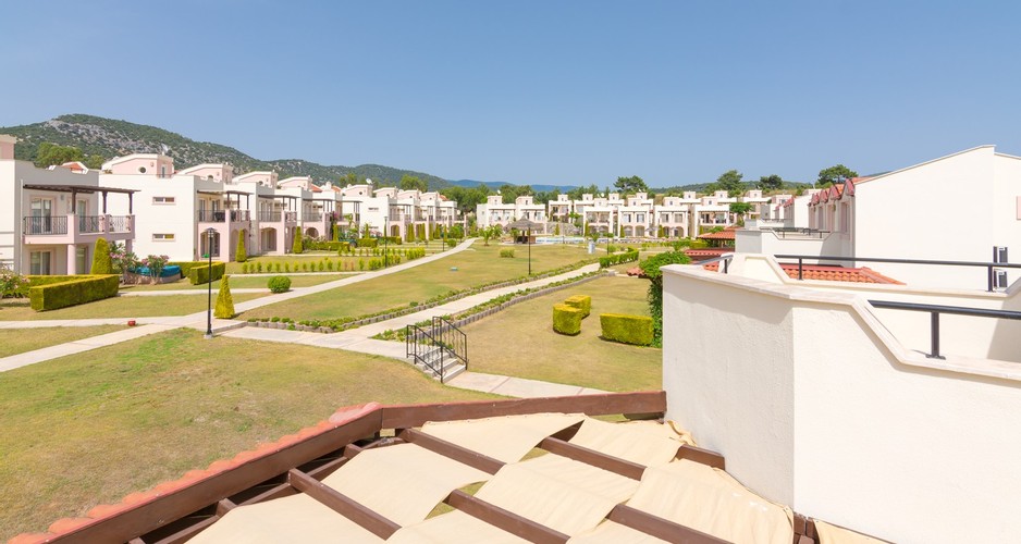 Villa 3+1 Apartment, Garden View