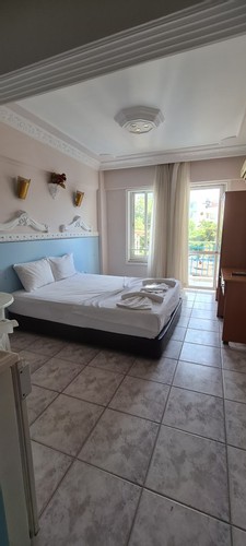 Honeymoon Room, Pool View