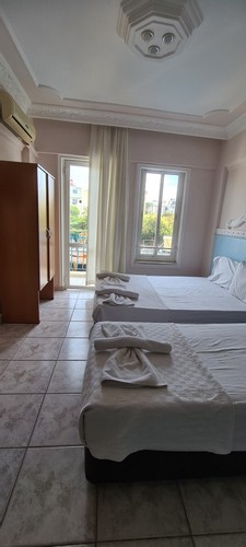 Standard Room, Pool View (3 Person)