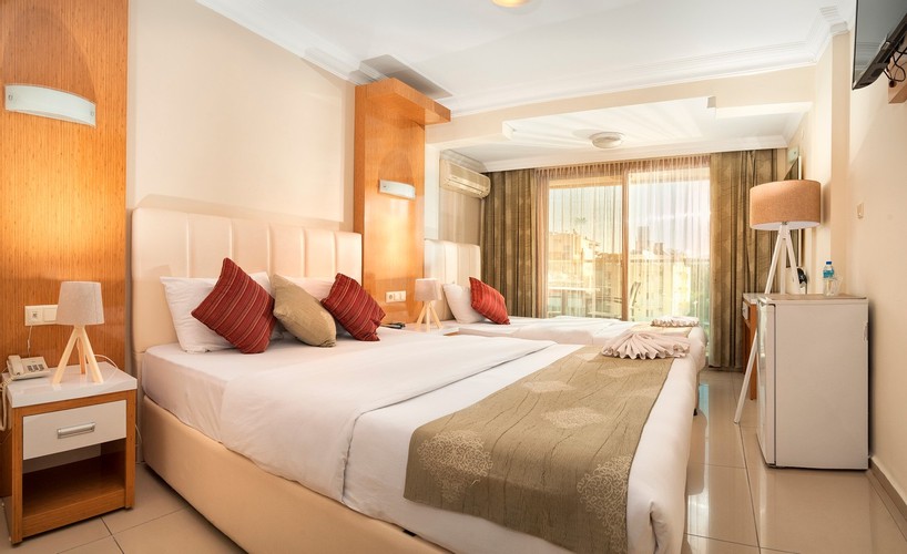  Standard Room With Rear Balcony