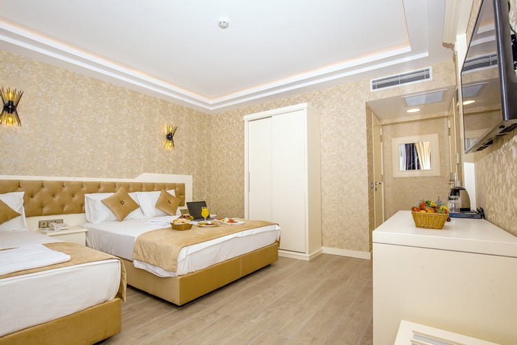 Standart Oda, Kara Manzaralı