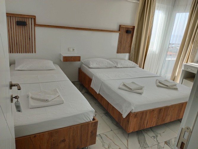 Standard Room (3 Person)