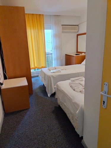 İki Ayrı Yataklı Oda