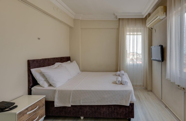 Has Balcony Room, City View (Balcony)