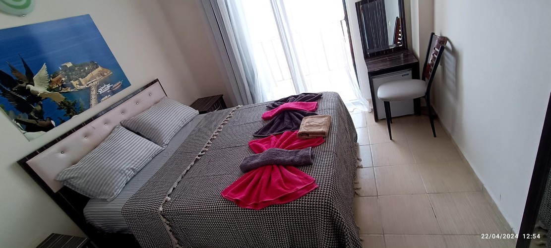 Standard Room, Land View