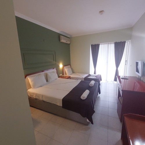 Standard Room (Balcony)