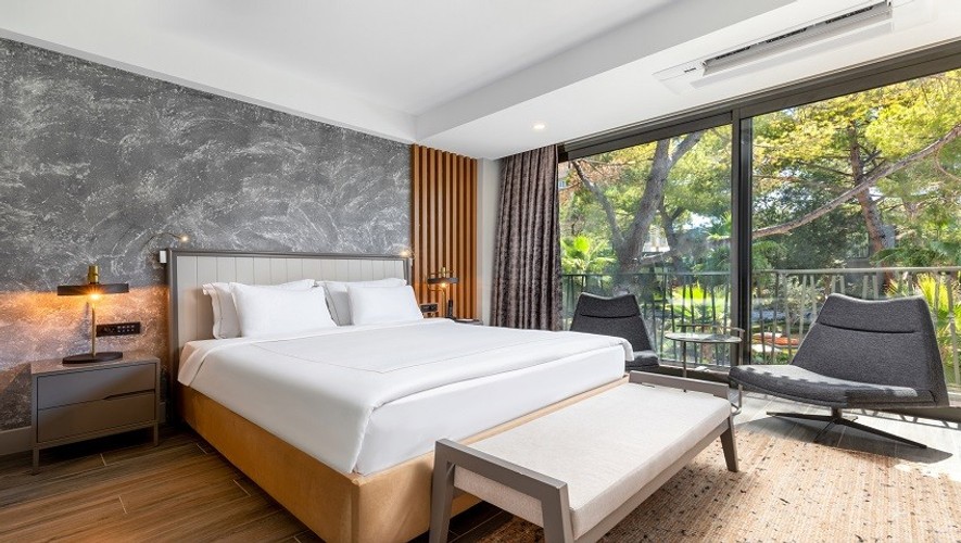 Comfort Suit Oda, Bahçe Manzaralı