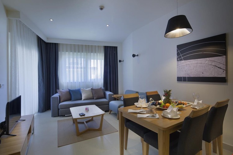 Aile Odası, Deniz Manzaralı