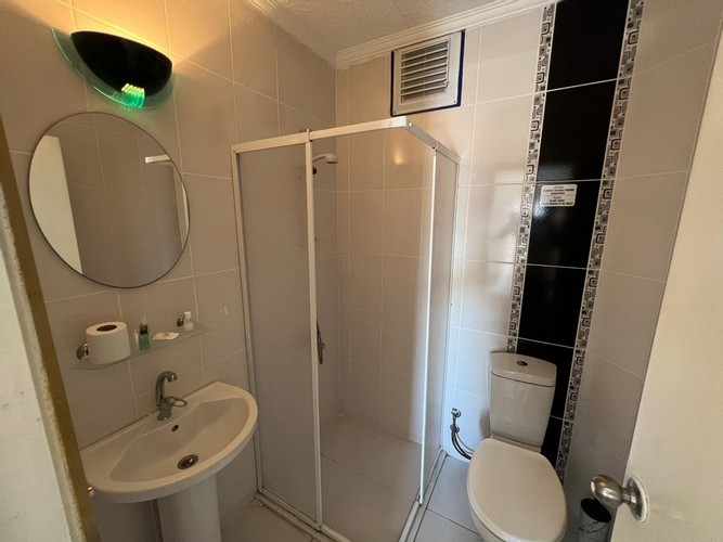 King Apartment Flat Room