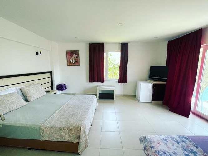 Standard Room (3 Person)