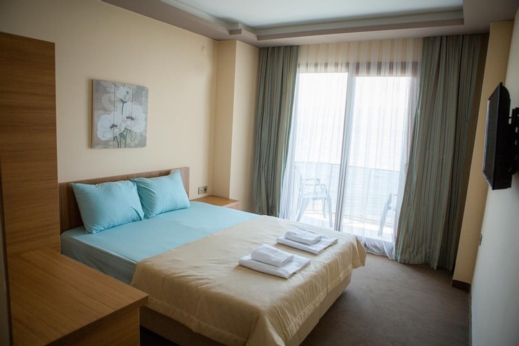 Standard Room (Balcony)