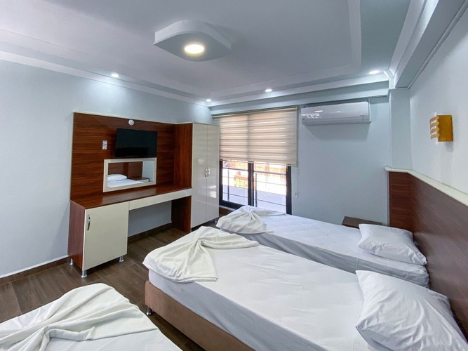 Standard Room (3 Person)