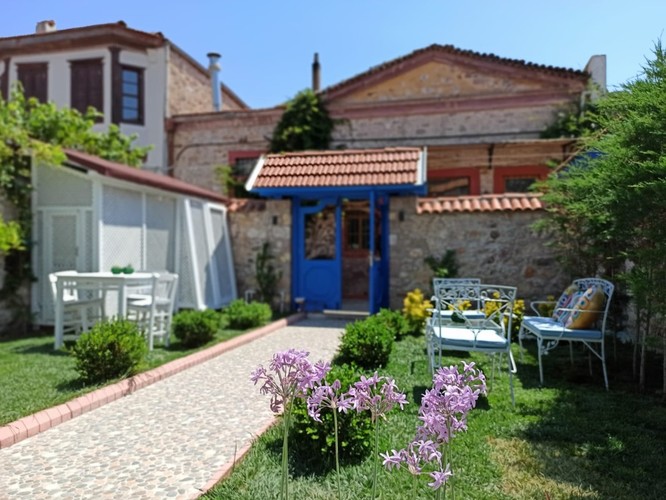 Standard Room (3 Person)