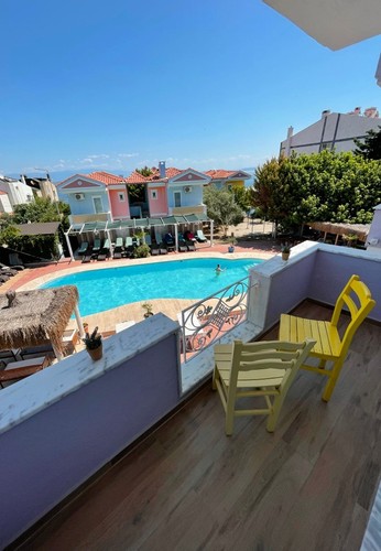 Standart Oda, Havuz Manzaralı