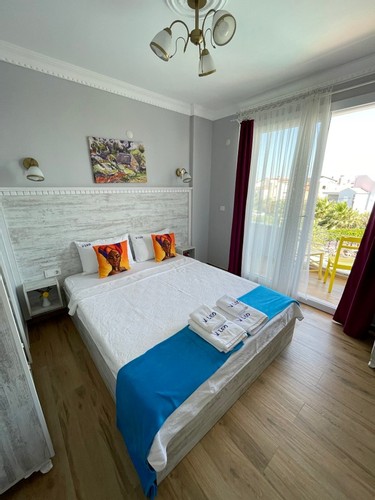 Standart Oda, Bahçe Manzaralı