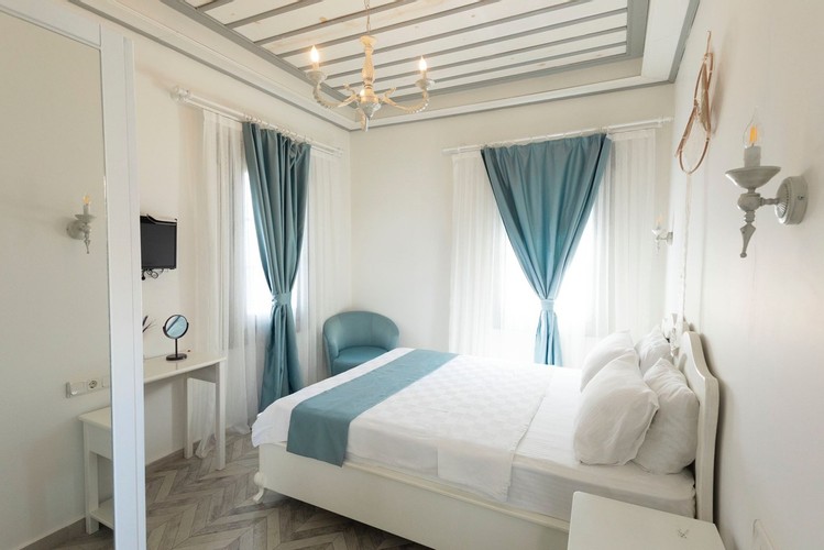 Bahçeli Oda, Bahçe Manzaralı