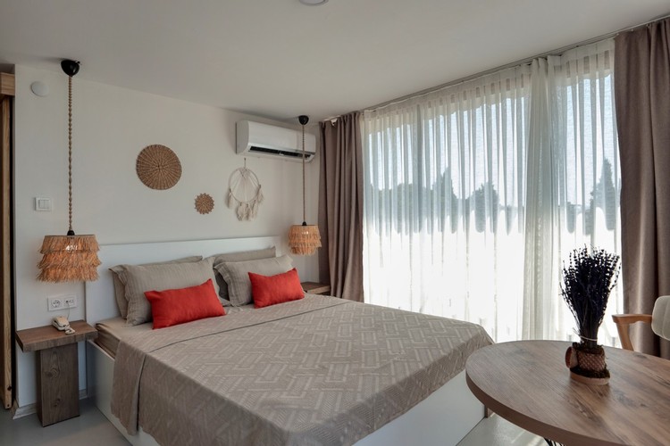 Junior Suit Oda, Deniz Manzaralı