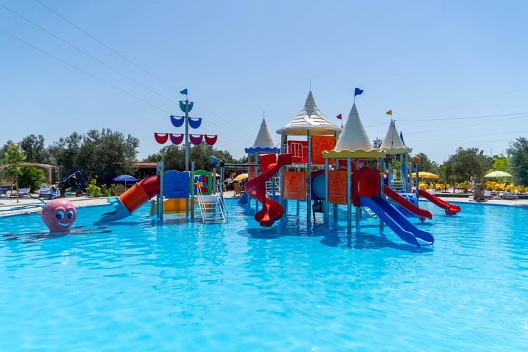 Villa, Park Manzaralı (4 Kişilik, Jakuzi)