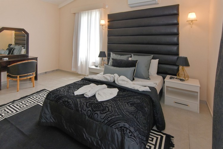 Deluxe Villa Suit Oda