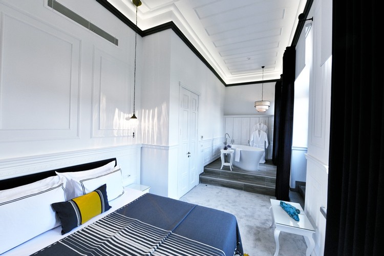 Suite Room (Balcony)