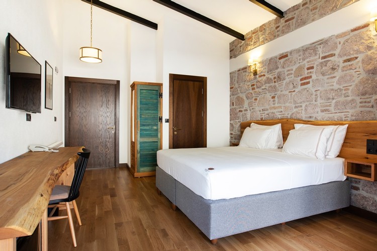 Superior Oda, Bahçe Manzaralı