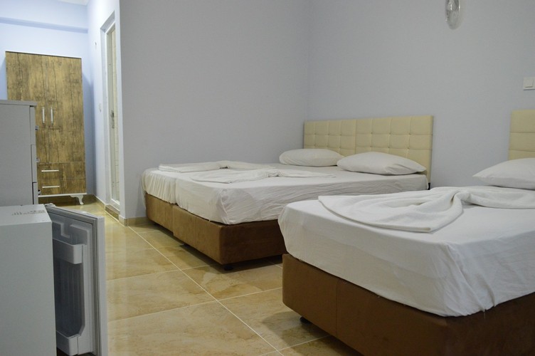 Superior Oda, Havuz Manzaralı (3 Kişilik)