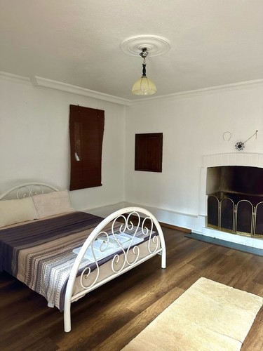 Economy Room, Garden View