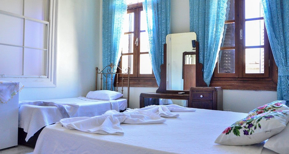 Standard Room (3 Person)