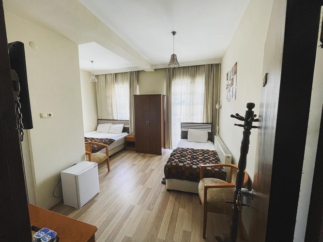 Family Room (Balcony)