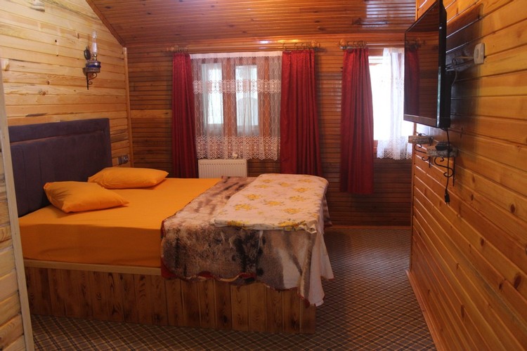 Mountain House Suite Room, Mountain View