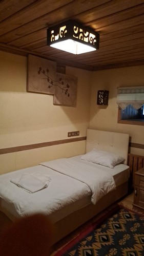 Economy Single Room (1 Person)