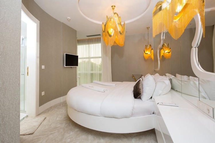 Deluxe Superior Room