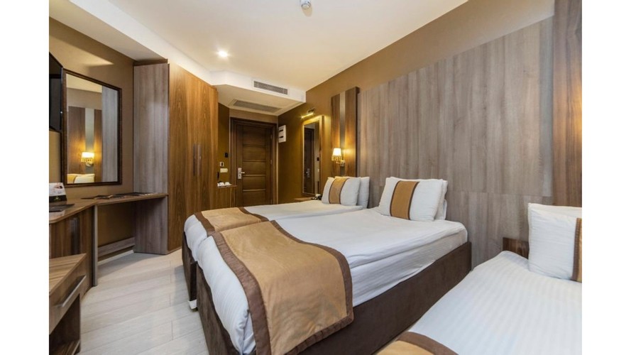 Standard Room (3 Person)