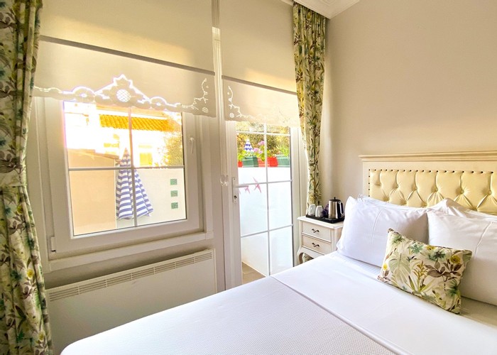 Teras Oda (Teraslı)