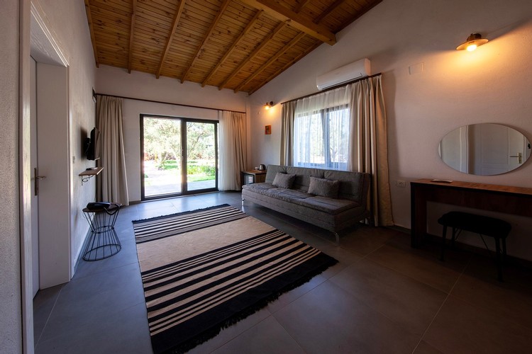 Deluxe Suit Oda, Bahçe Manzaralı