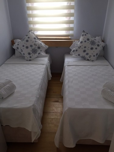 İki Ayrı Yataklı Oda