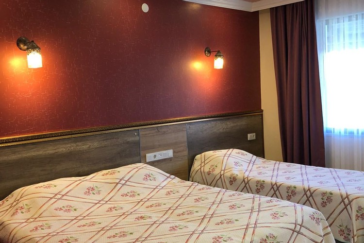 Deluxe Room, Partial Sea View