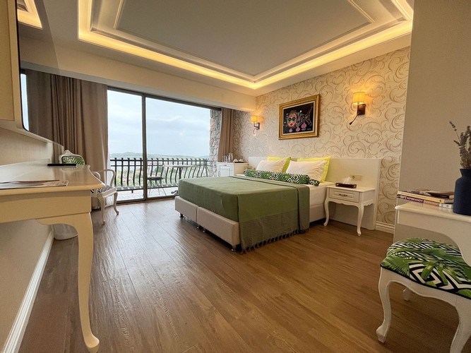 Superior Room, Sea View (Balcony)