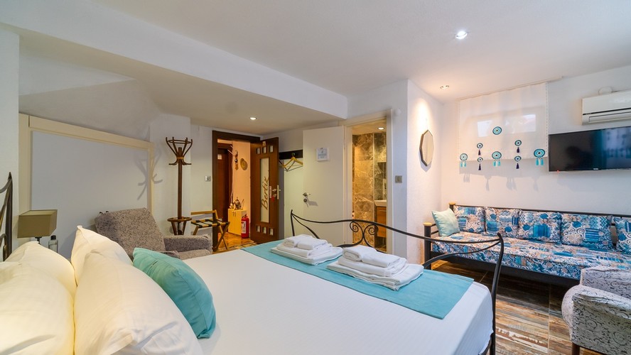 Standard Room (3 Person)